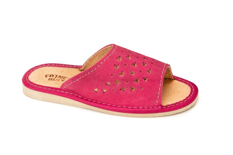 Pink children's slippers (catalog no. 08)